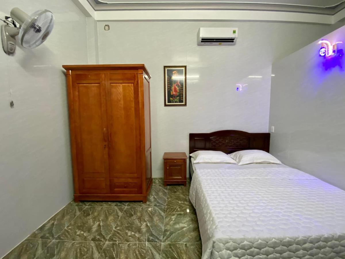 Nha Nghi Duy Tan Motel 140 Nguyen Du 0353007568 Quảng Ngãi Exterior foto