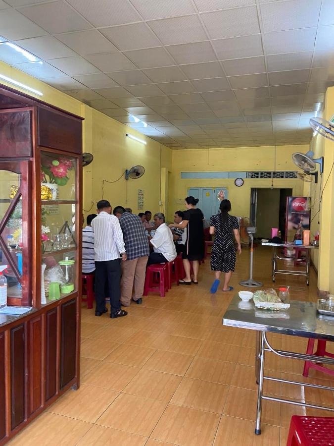 Nha Nghi Duy Tan Motel 140 Nguyen Du 0353007568 Quảng Ngãi Exterior foto